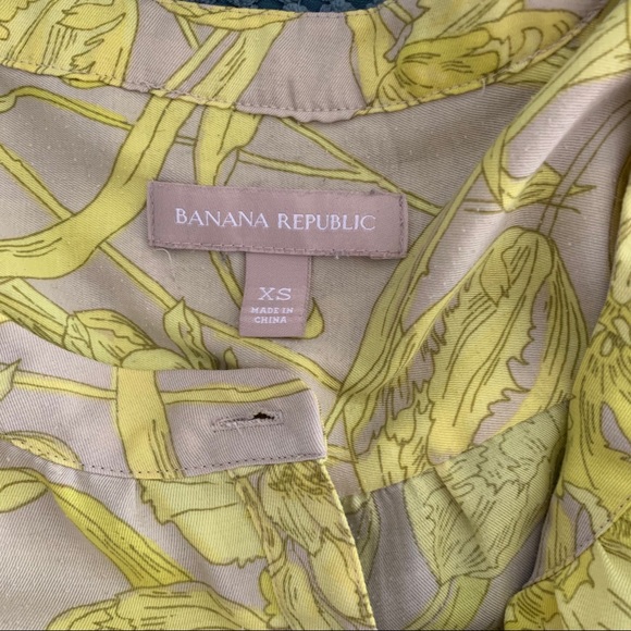 Banana Republic Blouse Size XS - Picture 3 of 3